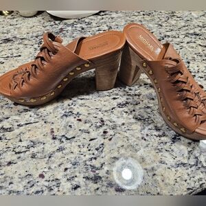 Michael Kors Brown Leather Braided Studded Clog Mules Heels Size 7.5M 38 Sandal
